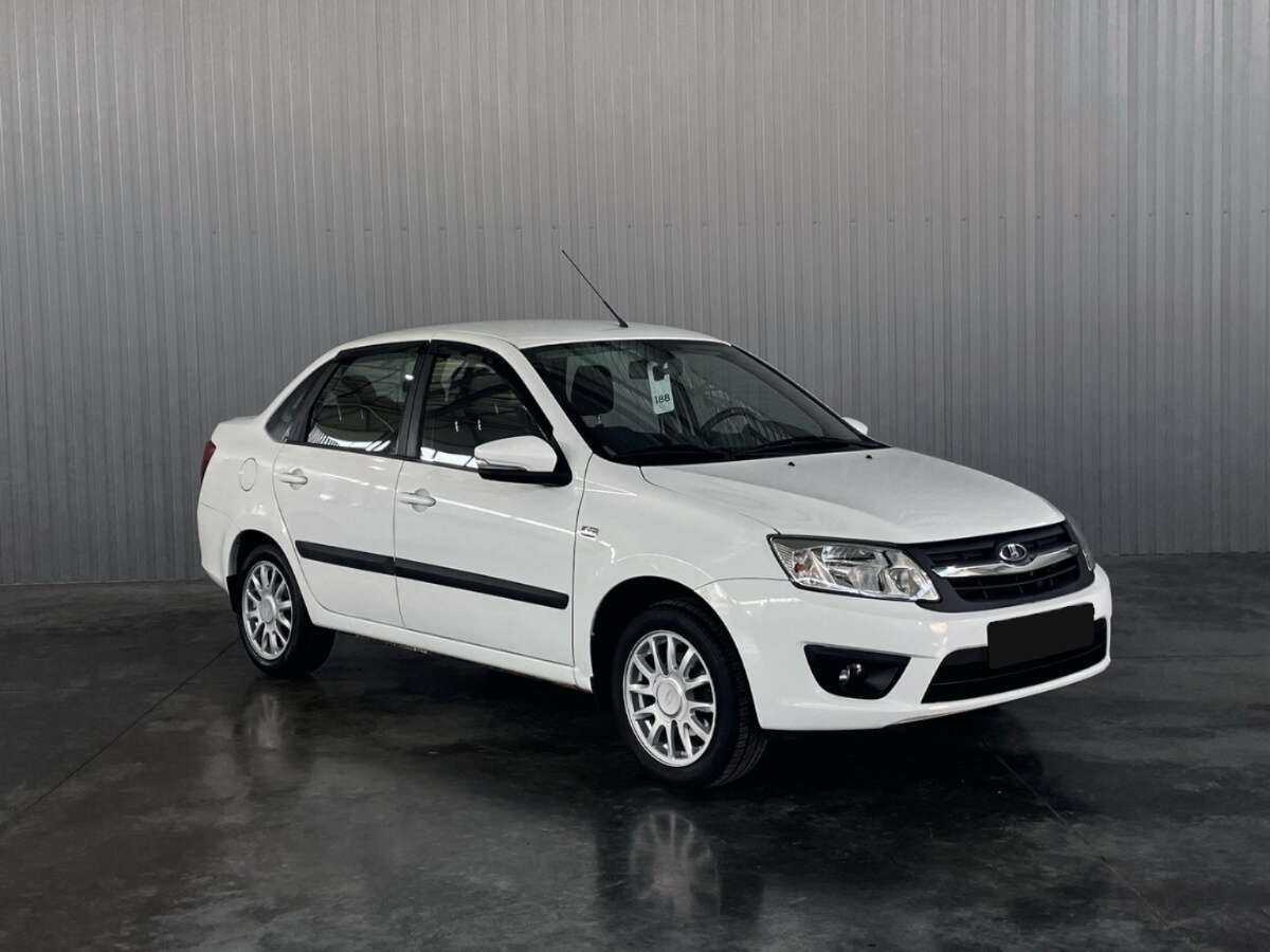 Lada (ВАЗ) Granta с пробегом — 2016 год. Фото: #2