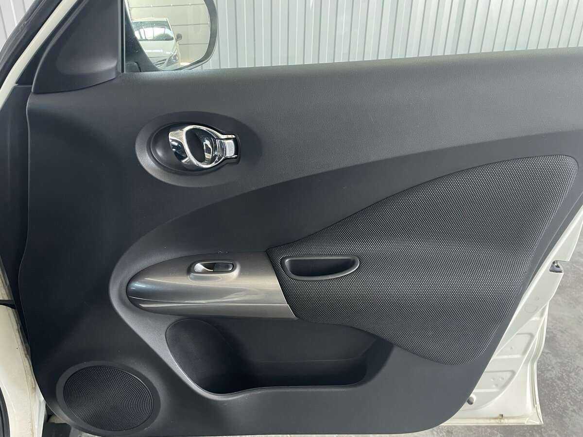 Nissan Juke с пробегом — 2012 год. Фото: #21