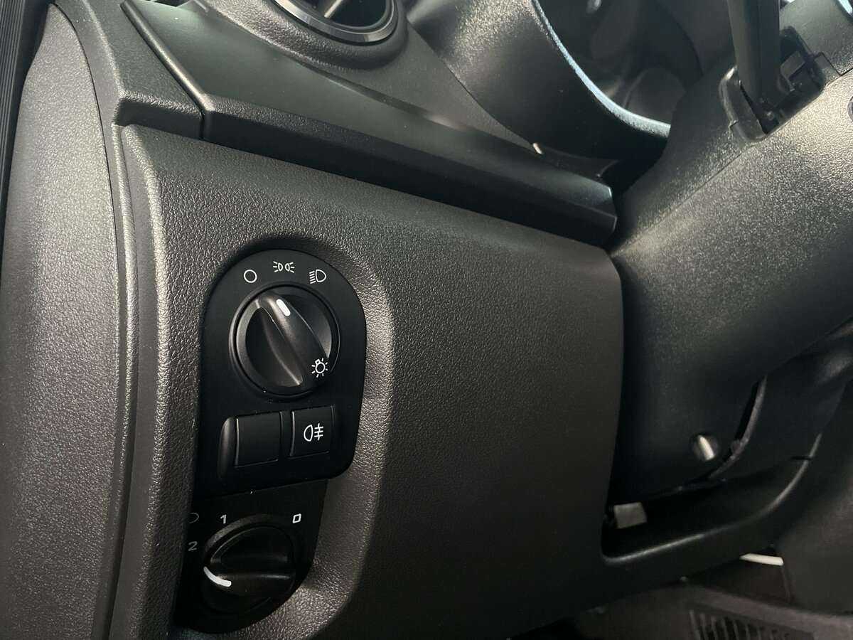 Lada (ВАЗ) Granta с пробегом — 2023 год. Фото: #11