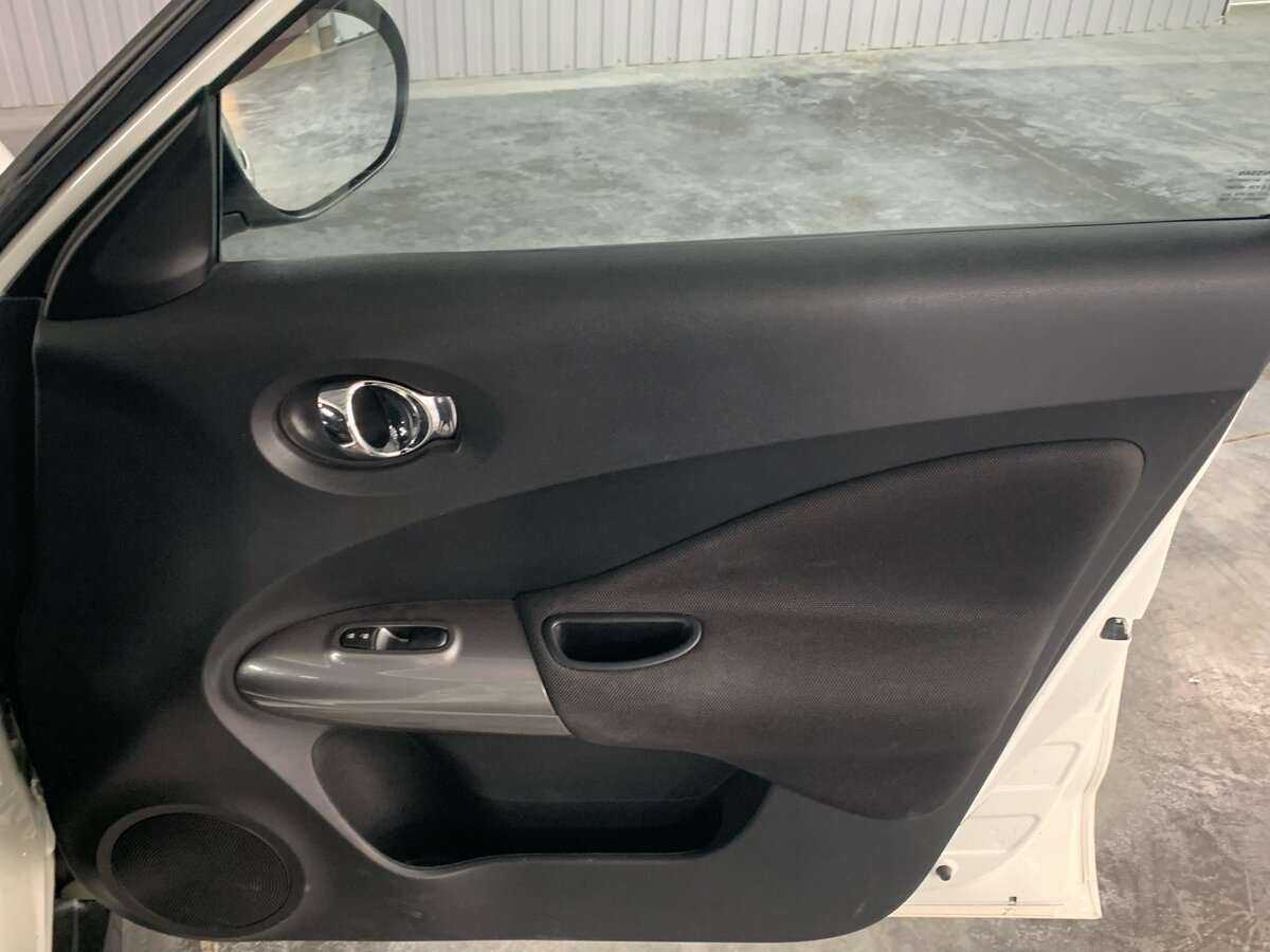 Nissan Juke с пробегом — 2012 год. Фото: #20