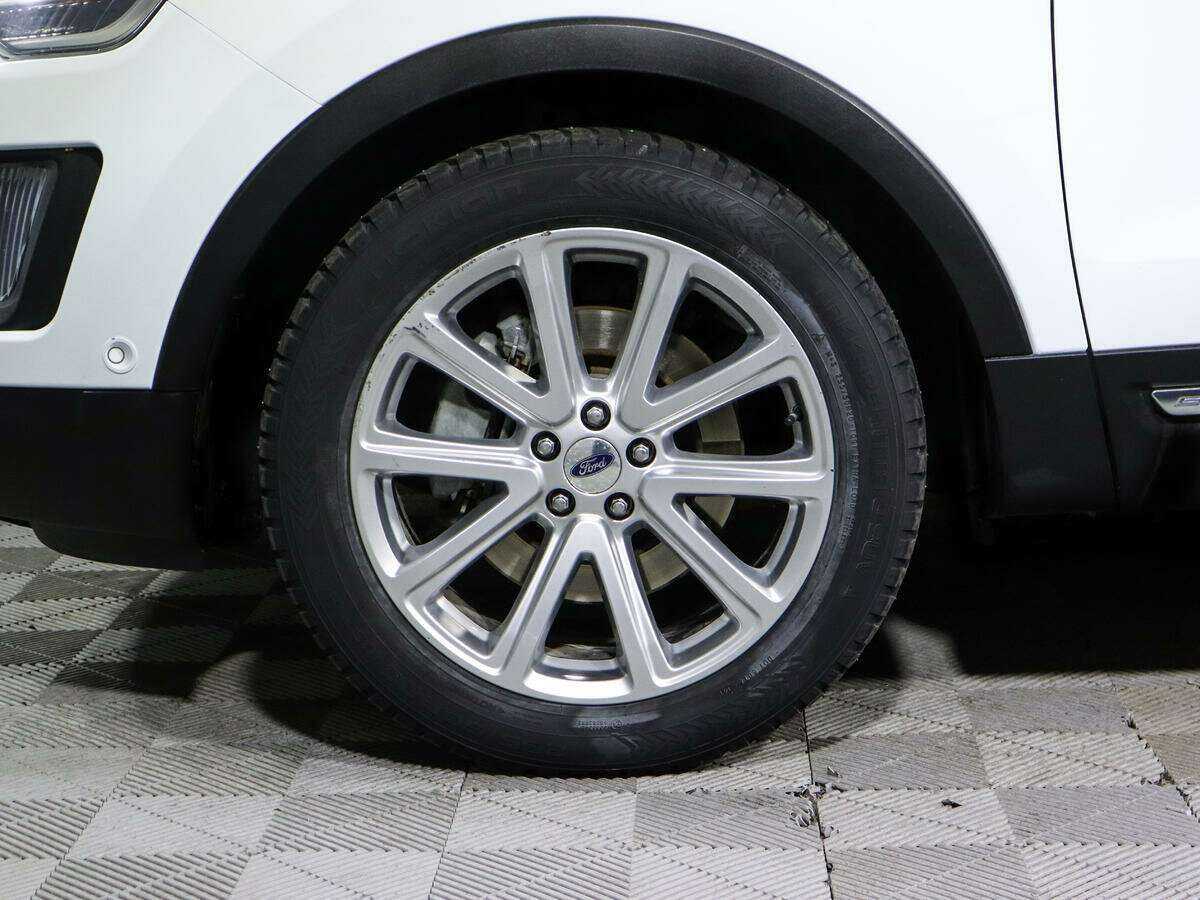 Ford Explorer с пробегом — 2016 год. Фото: #13