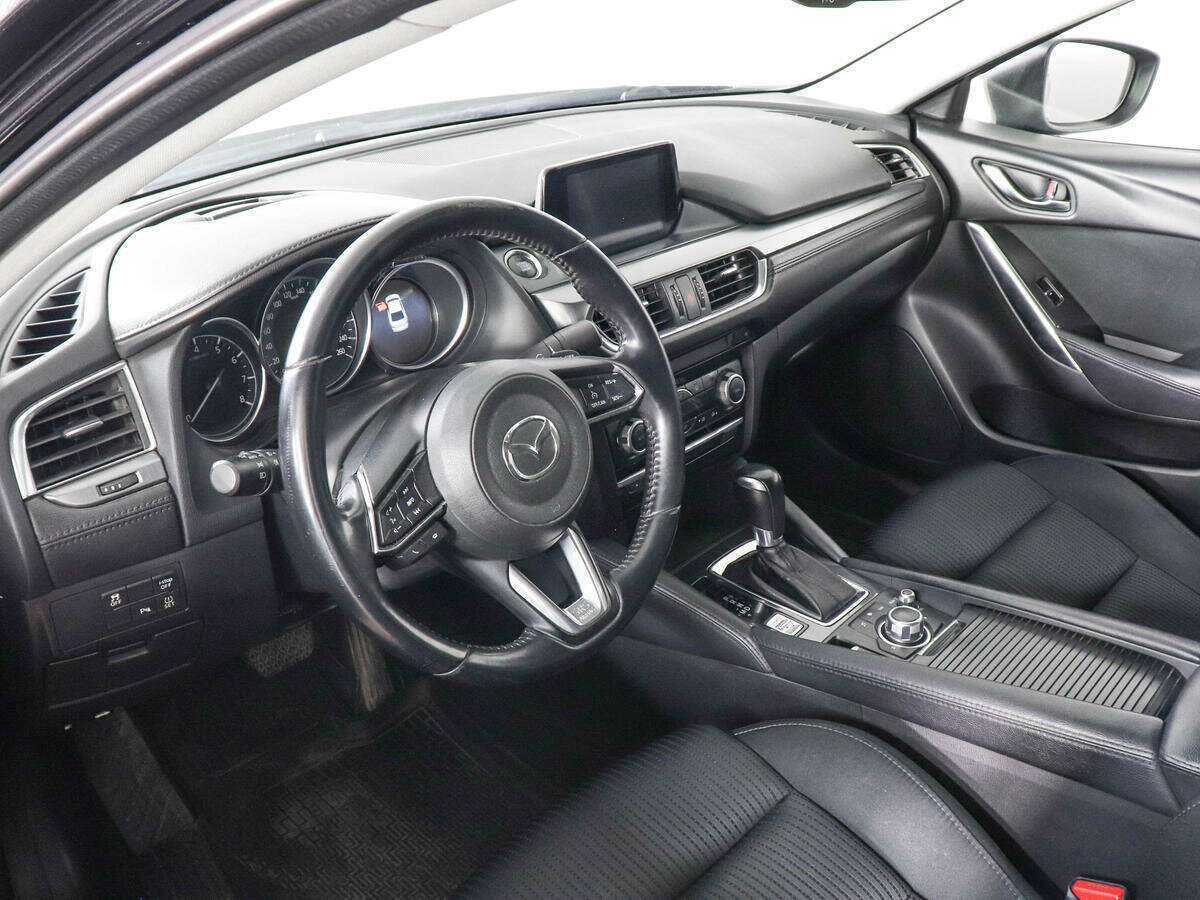 Mazda 6 с пробегом — 2018 год. Фото: #8