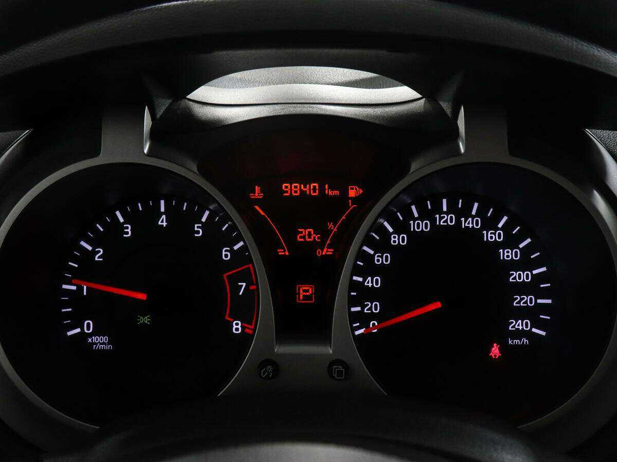 Nissan Juke с пробегом — 2014 год. Фото: #10