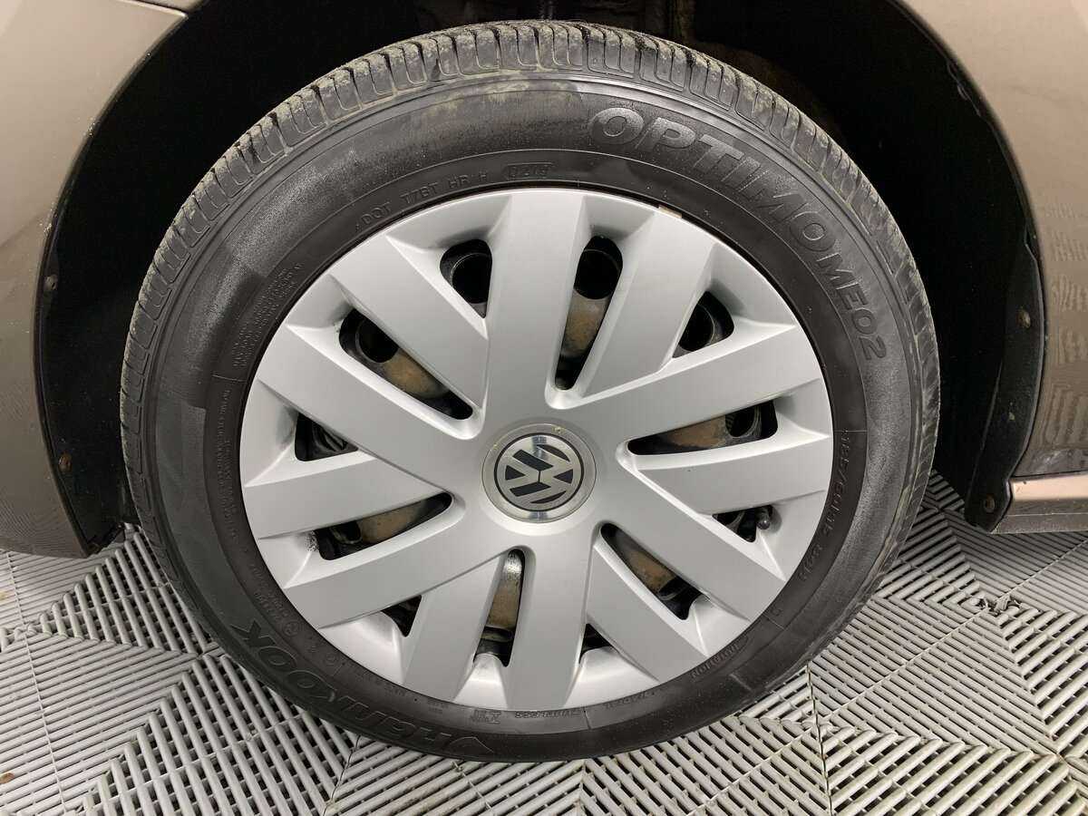 Volkswagen Polo с пробегом — 2012 год. Фото: #14