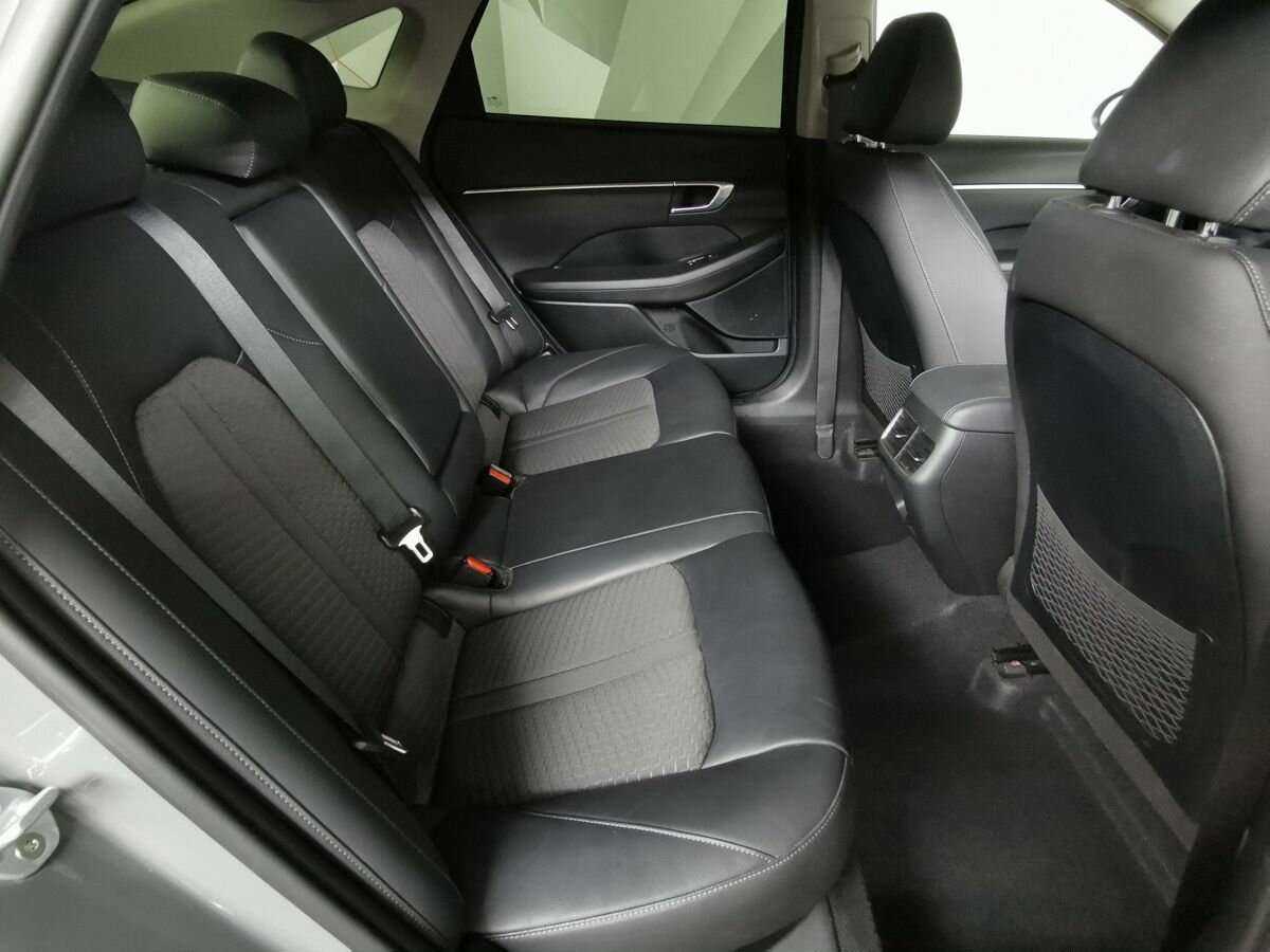 Hyundai Sonata с пробегом — 2019 год. Фото: #11