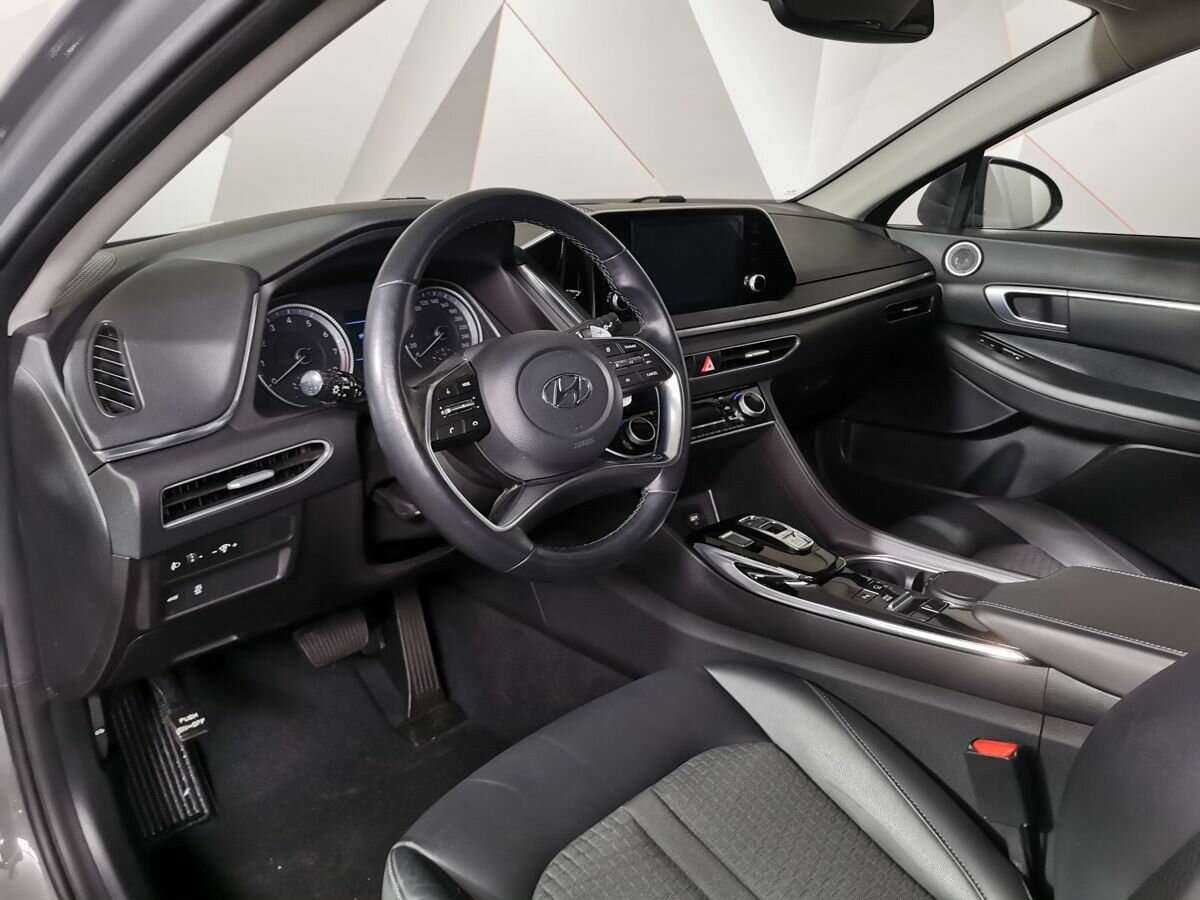 Hyundai Sonata с пробегом — 2019 год. Фото: #14