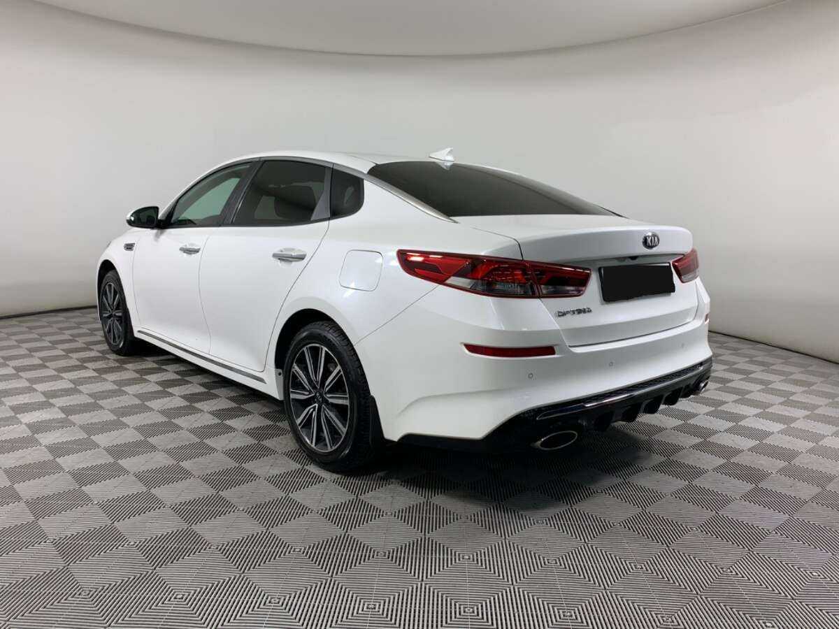 Kia Optima с пробегом — 2018 год. Фото: #6