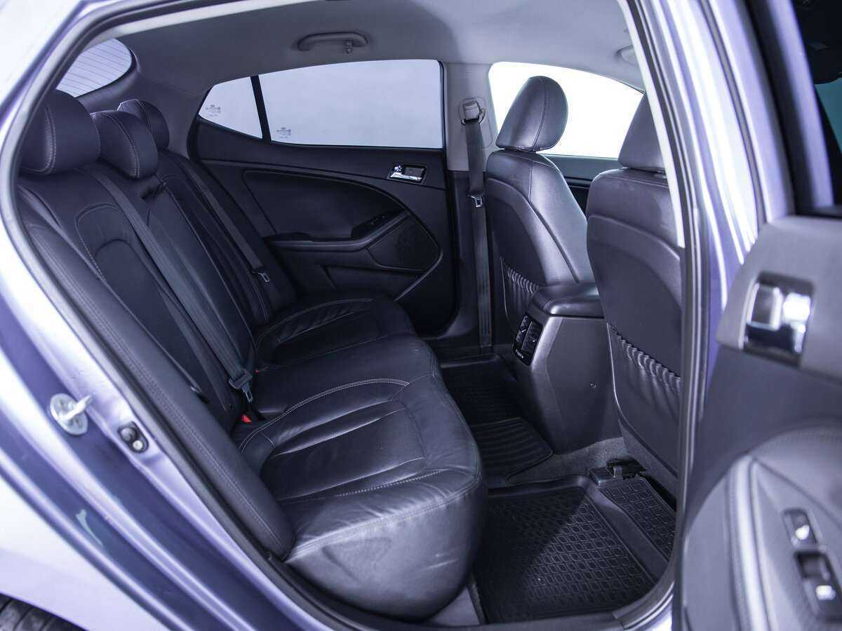 Kia Optima с пробегом — 2012 год. Фото: #18