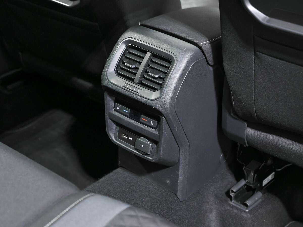 Volkswagen Tiguan с пробегом — 2018 год. Фото: #14