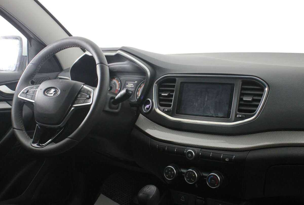 Lada (ВАЗ) Vesta с пробегом — 2023 год. Фото: #5