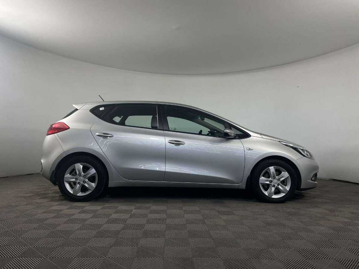 Kia Ceed с пробегом — 2015 год. Фото: #3