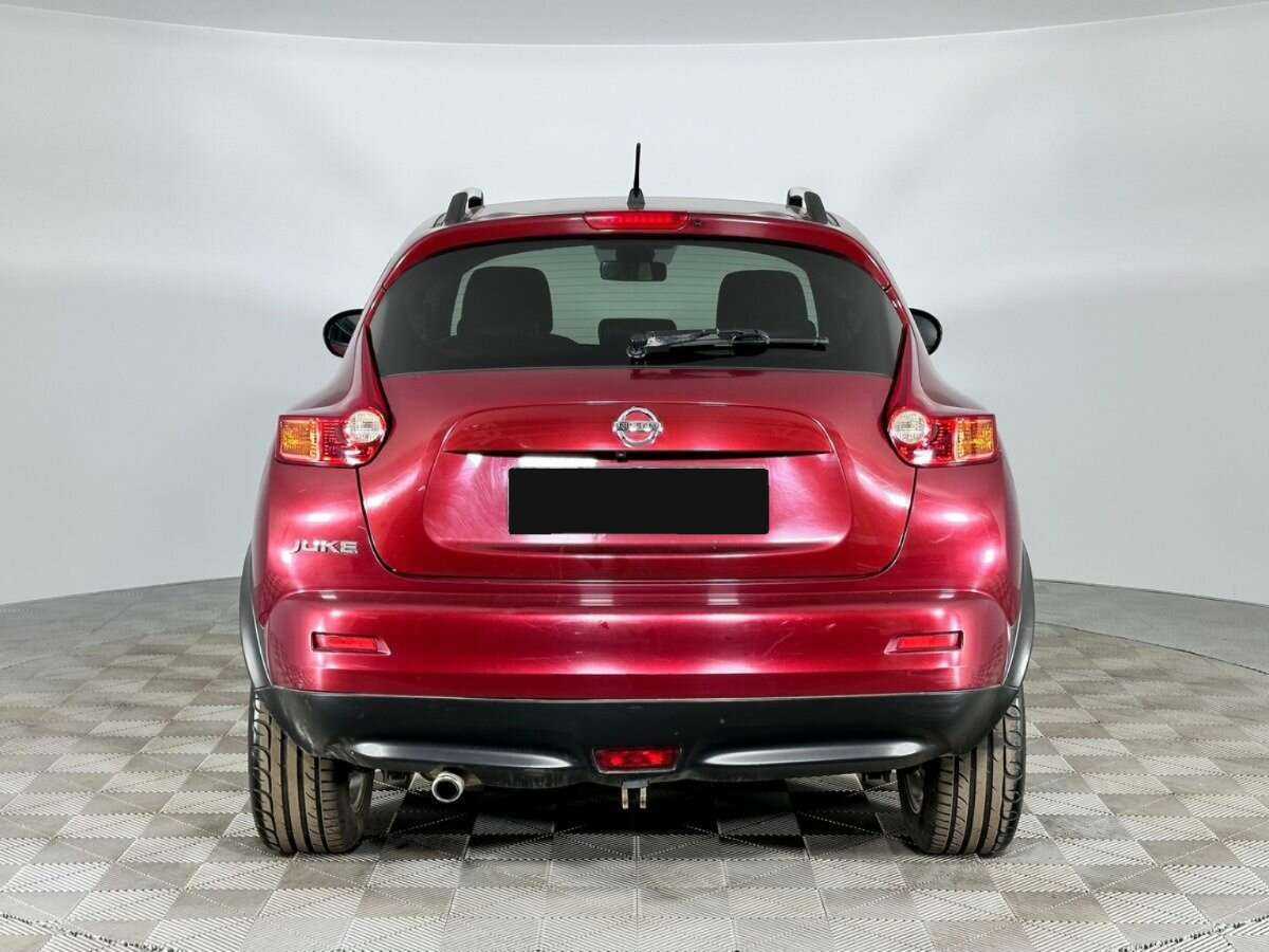 Nissan Juke с пробегом — 2012 год. Фото: #3