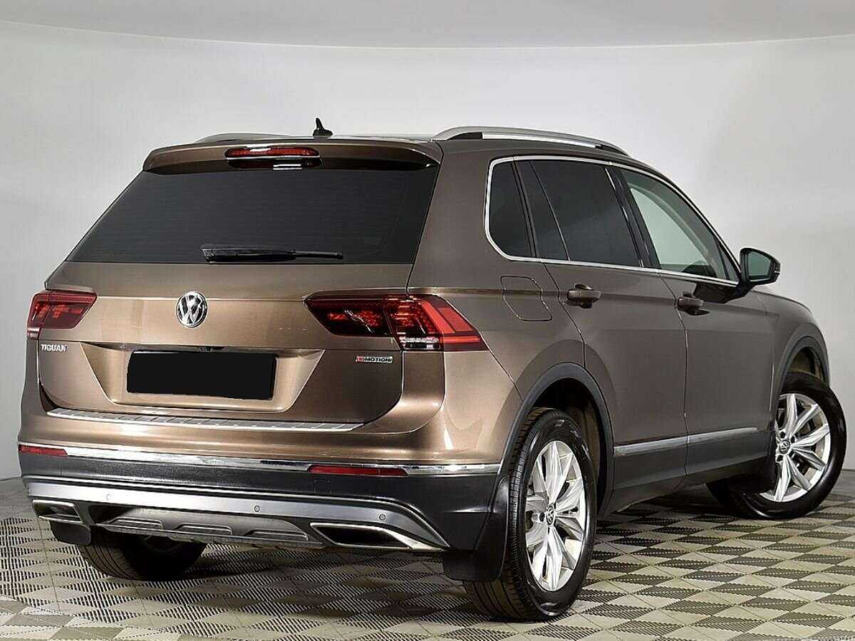 Volkswagen Tiguan с пробегом — 2018 год. Фото: #1