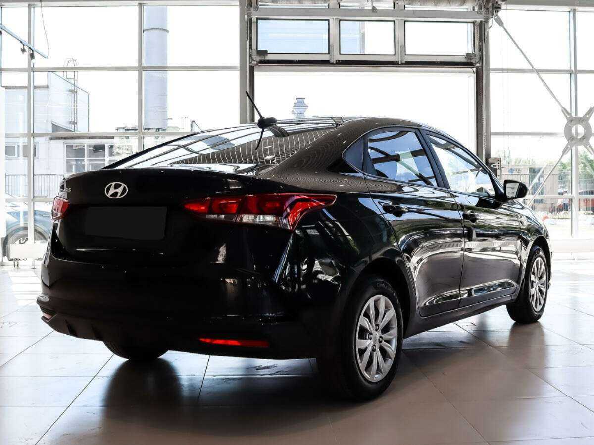 Hyundai Solaris с пробегом — 2021 год. Фото: #6