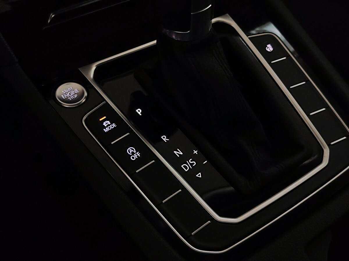 Volkswagen Passat с пробегом — 2019 год. Фото: #19