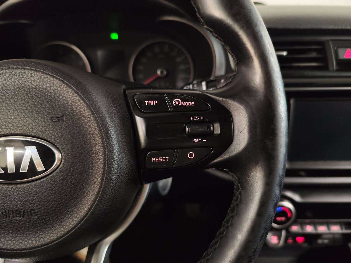 Kia Rio с пробегом — 2018 год. Фото: #7