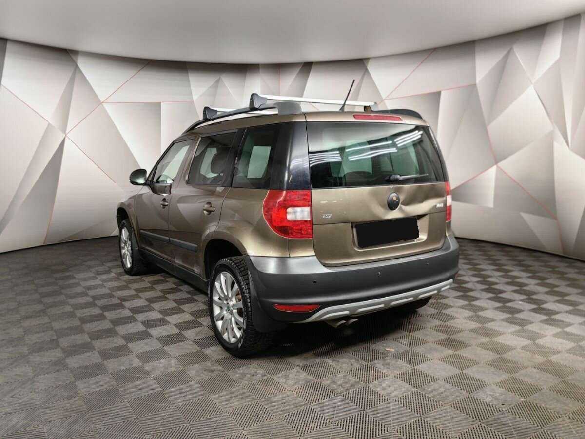 Skoda Yeti с пробегом — 2012 год. Фото: #3