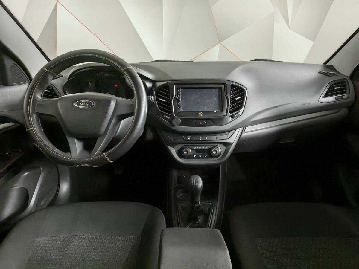 Lada (ВАЗ) Vesta с пробегом — 2017 год. Фото: #9