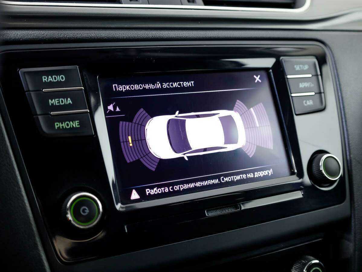 Skoda Rapid с пробегом — 2018 год. Фото: #15