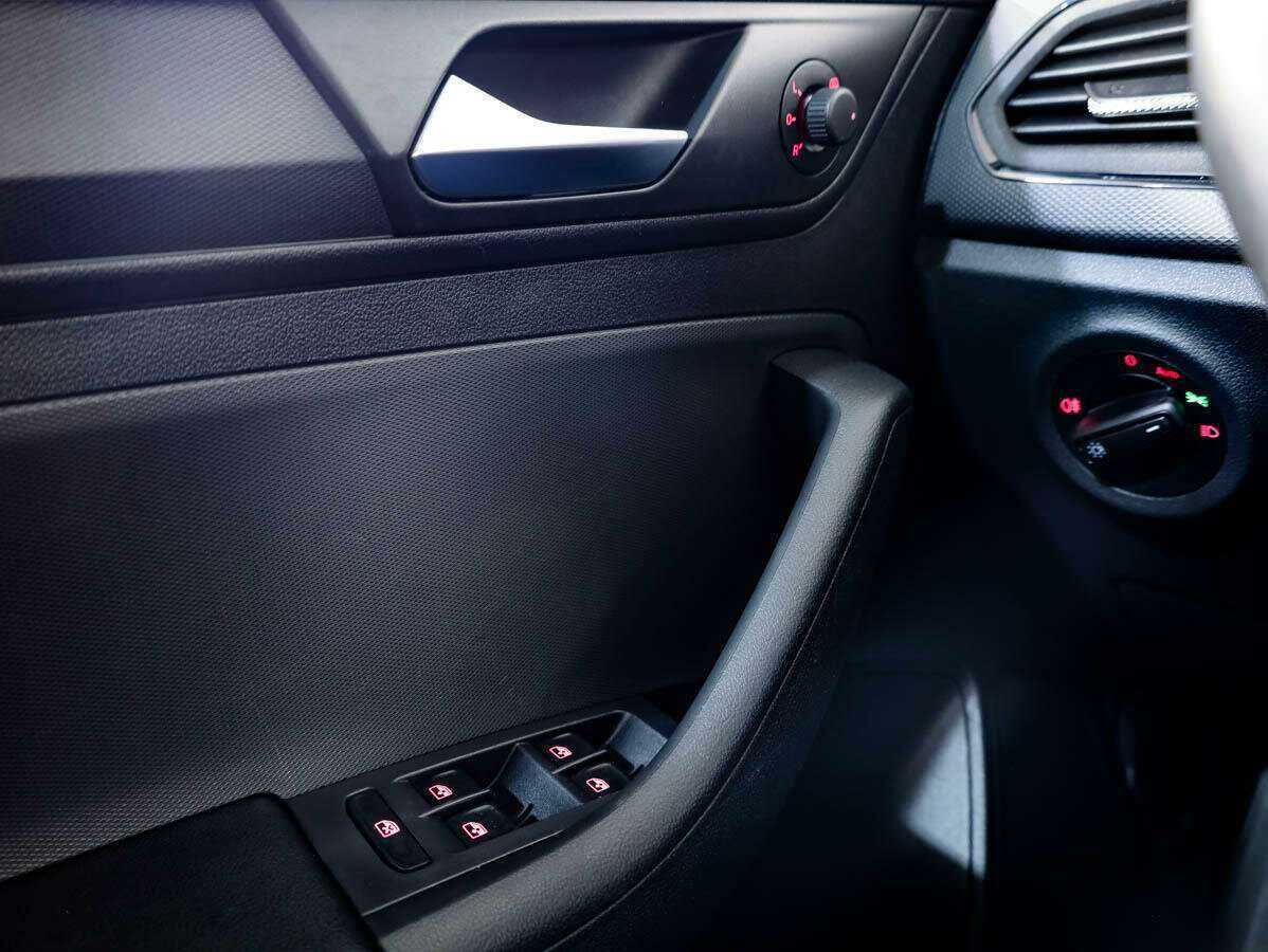 Volkswagen Polo с пробегом — 2022 год. Фото: #12