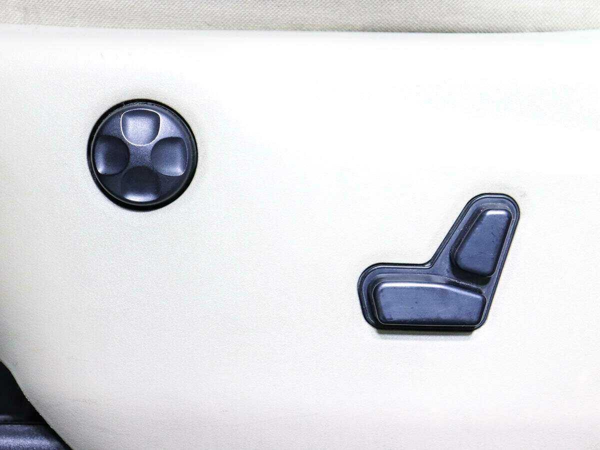 Jeep Grand Cherokee с пробегом — 2012 год. Фото: #18