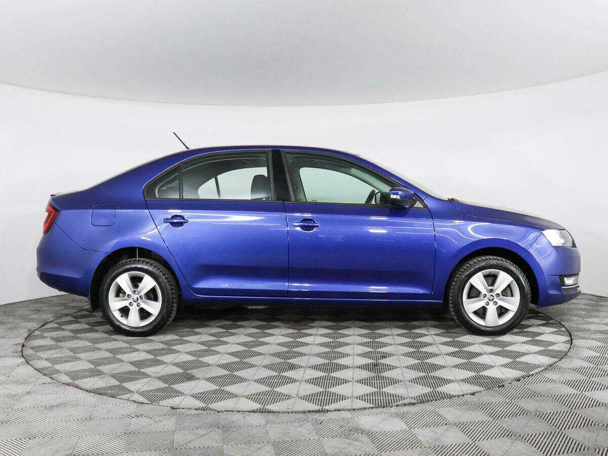 Skoda Rapid с пробегом — 2018 год. Фото: #3