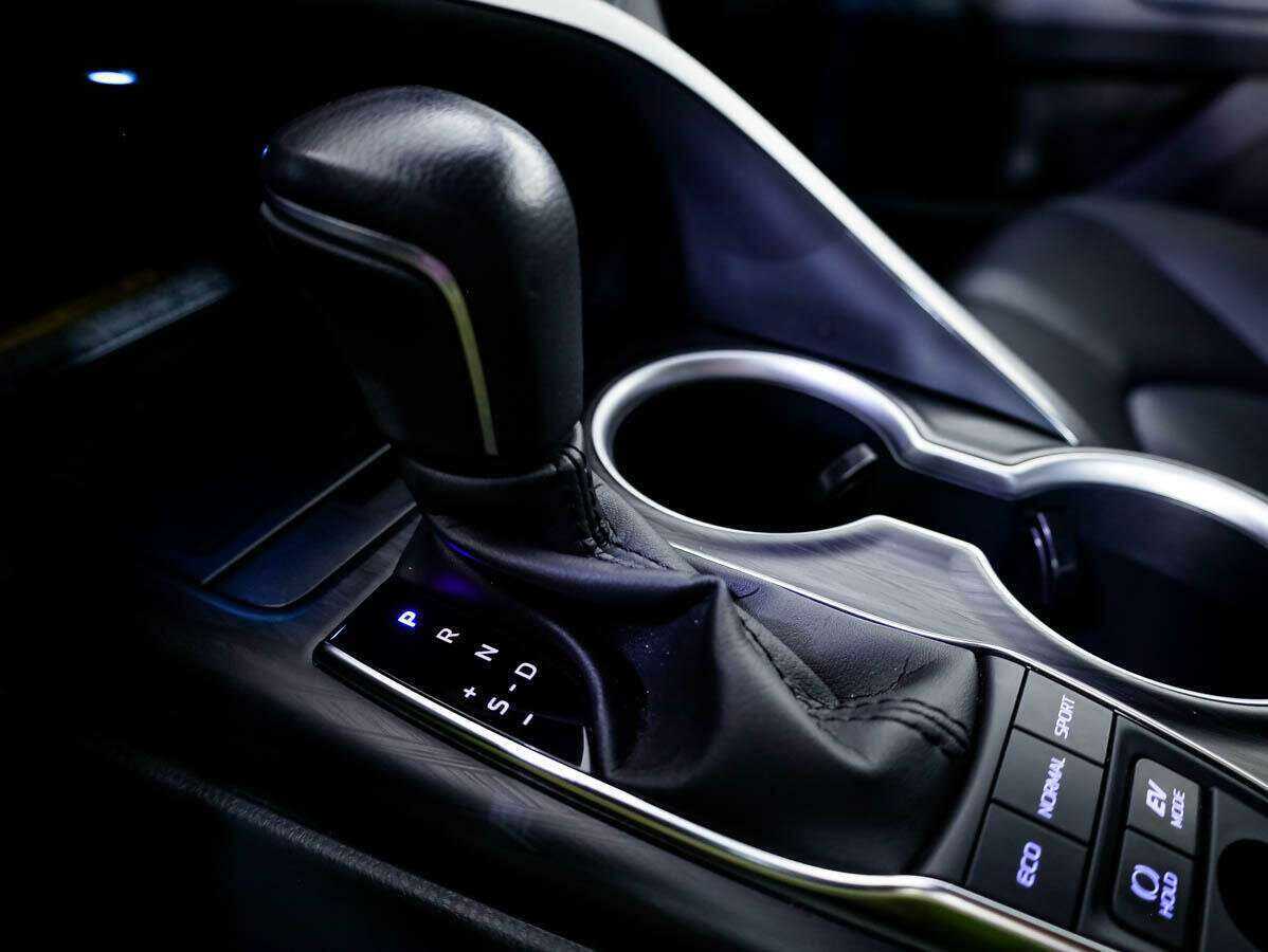 Toyota Camry с пробегом — 2021 год. Фото: #17