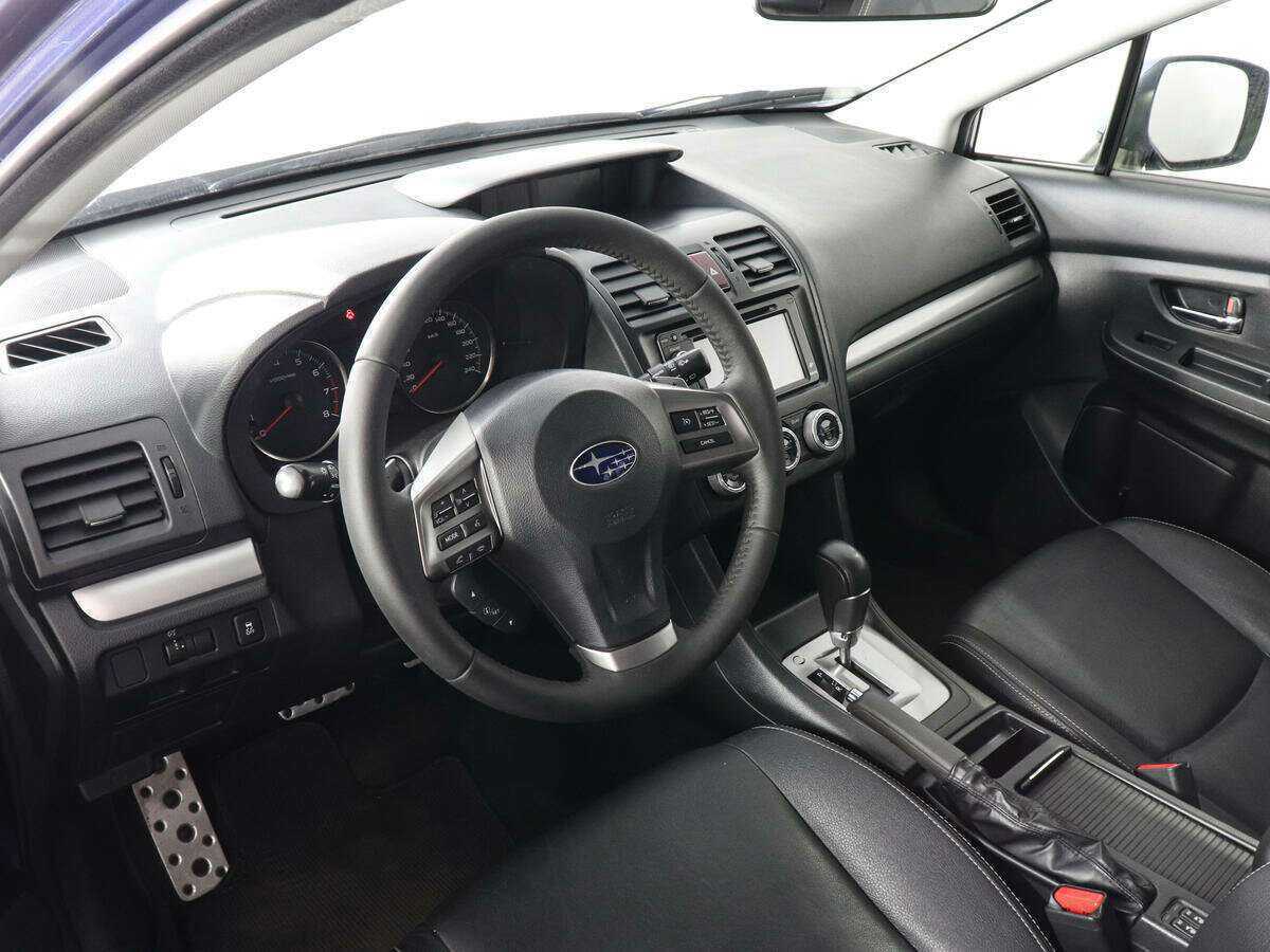 Subaru XV с пробегом — 2013 год. Фото: #8
