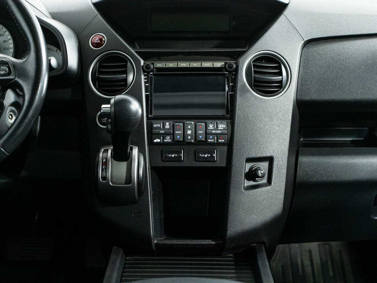 Honda Pilot с пробегом — 2014 год. Фото: #13
