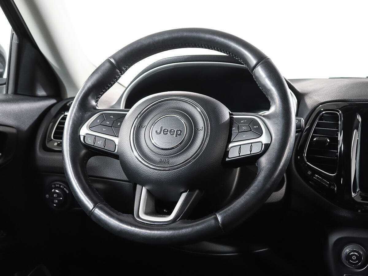 Jeep Compass с пробегом — 2019 год. Фото: #14
