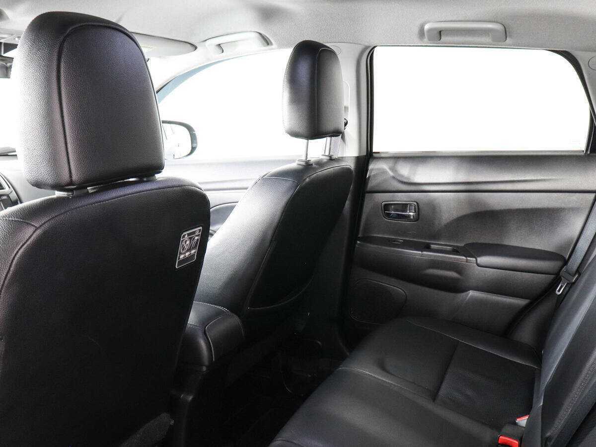 Mitsubishi ASX с пробегом — 2014 год. Фото: #11