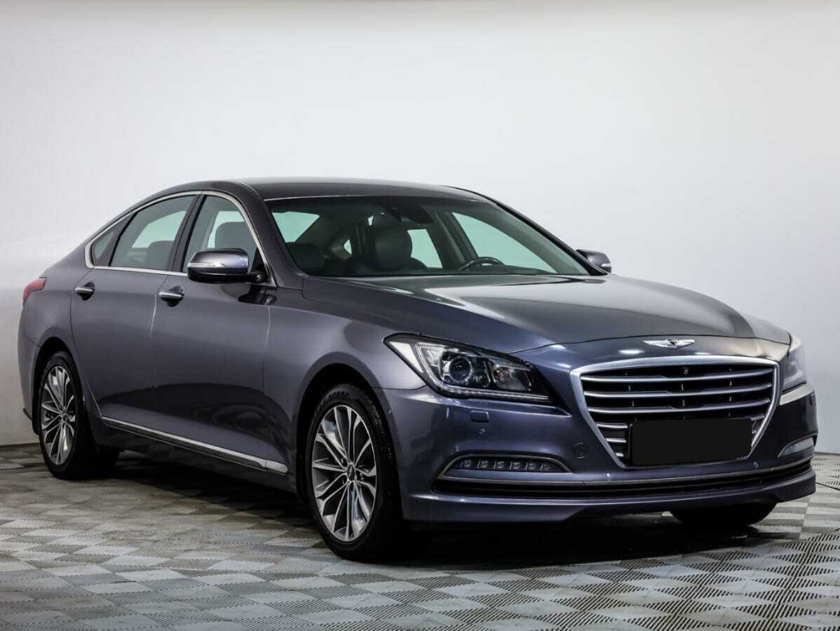 Hyundai Genesis с пробегом — 2014 год. Фото: #1