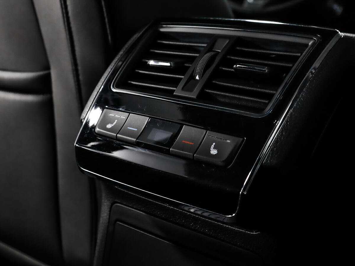 Skoda Superb с пробегом — 2019 год. Фото: #14