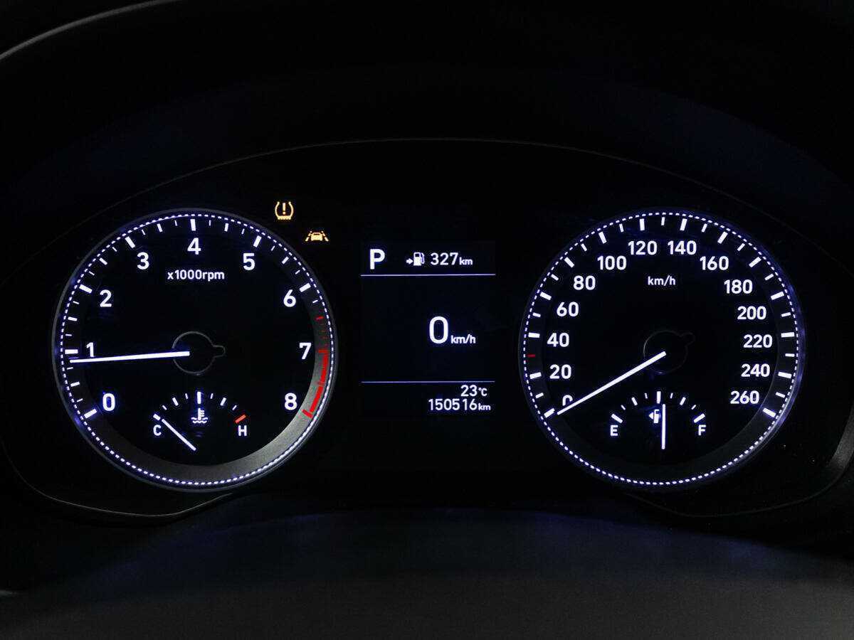 Hyundai Grandeur с пробегом — 2018 год. Фото: #11