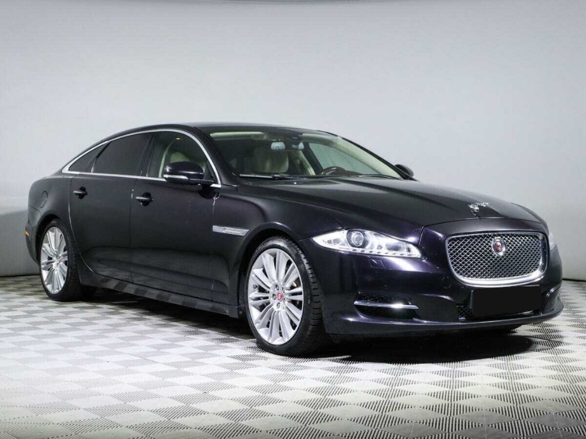 Jaguar XJ с пробегом — 2014 год. Фото: #2
