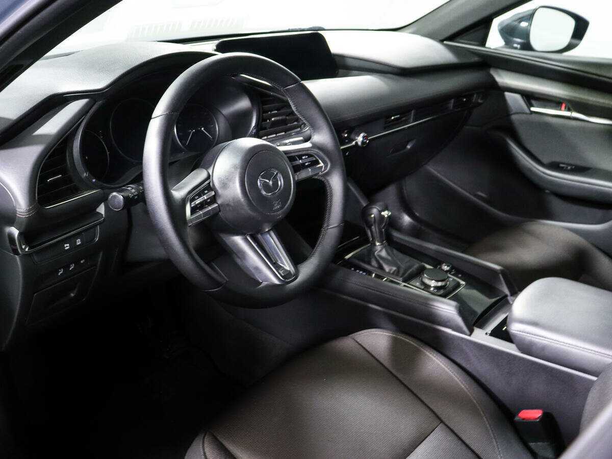 Mazda 3 с пробегом — 2019 год. Фото: #13