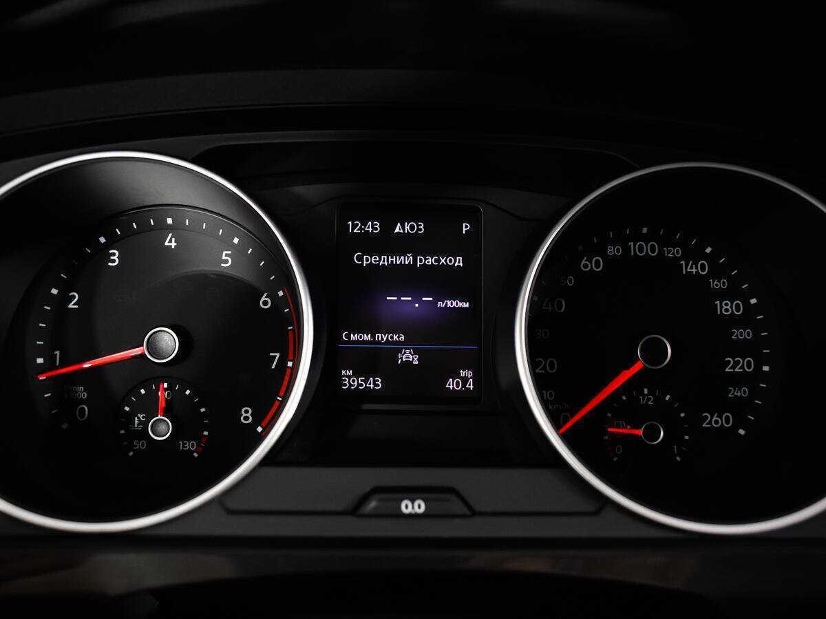 Volkswagen Tiguan с пробегом — 2021 год. Фото: #10