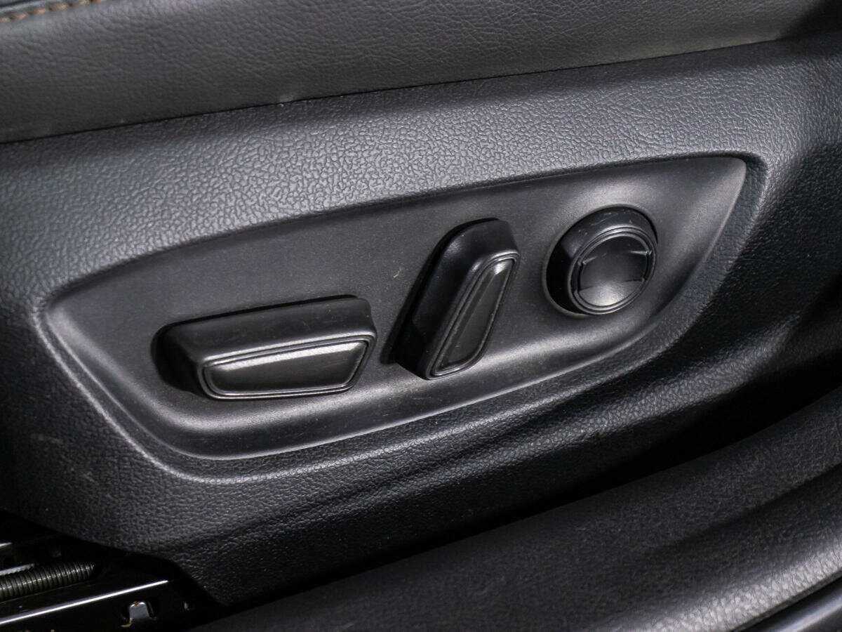 Toyota Camry с пробегом — 2021 год. Фото: #14