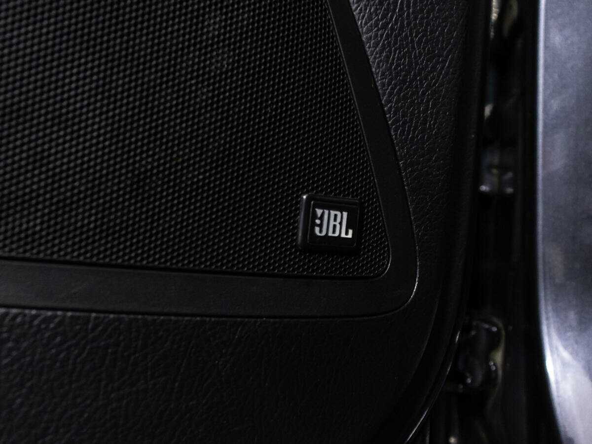 Kia Mohave с пробегом — 2018 год. Фото: #17