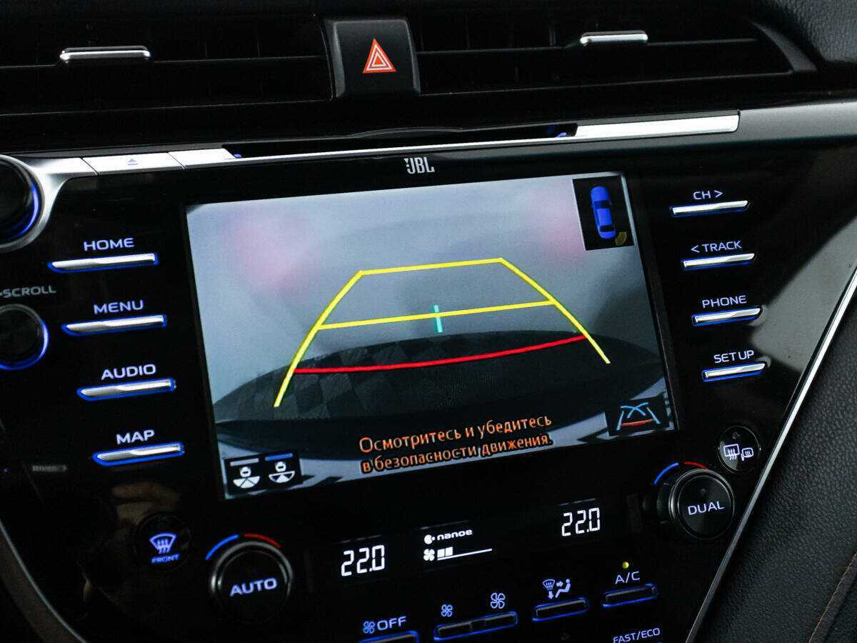 Toyota Camry с пробегом — 2020 год. Фото: #14