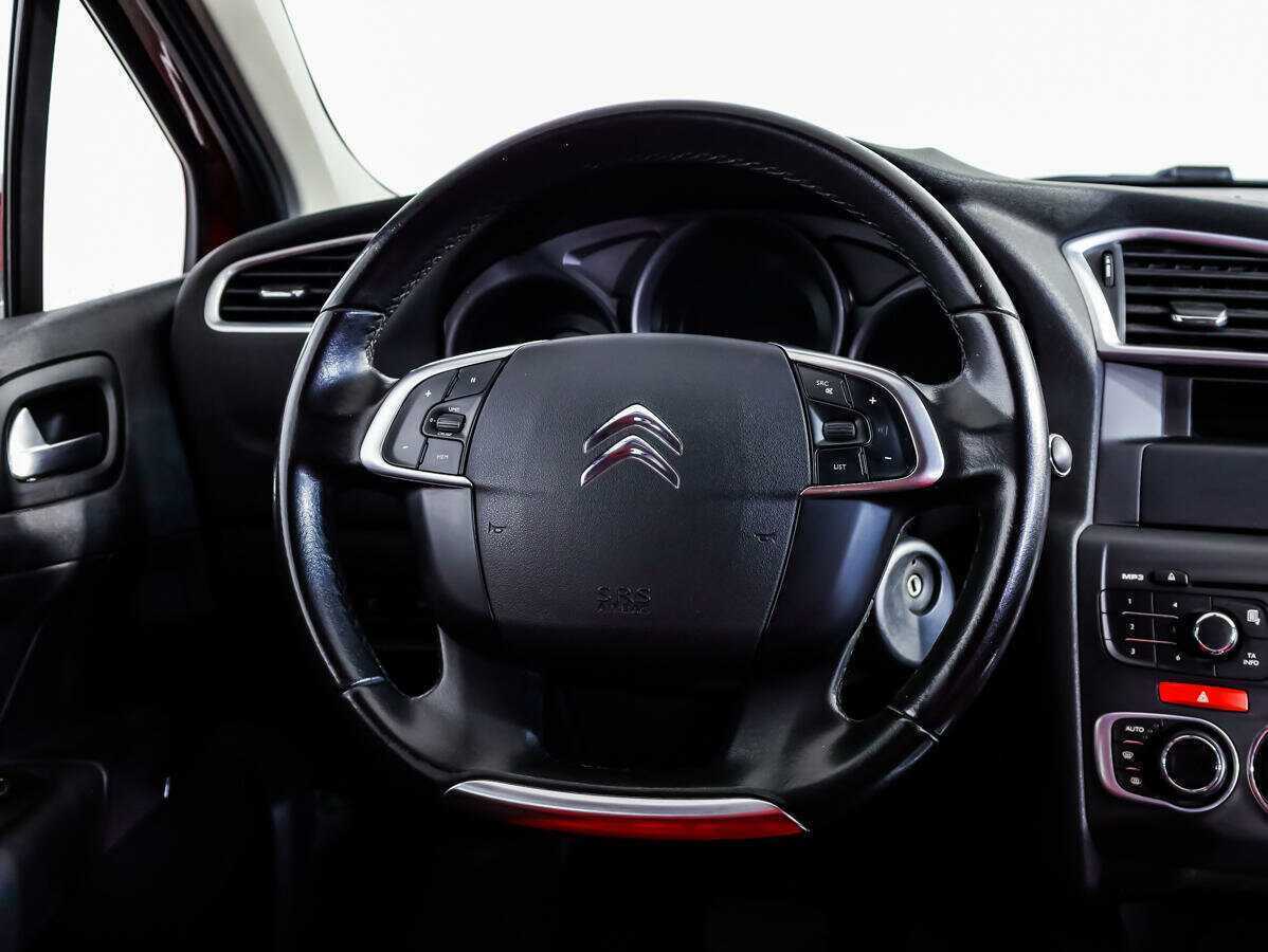 Citroen C4 с пробегом — 2012 год. Фото: #9