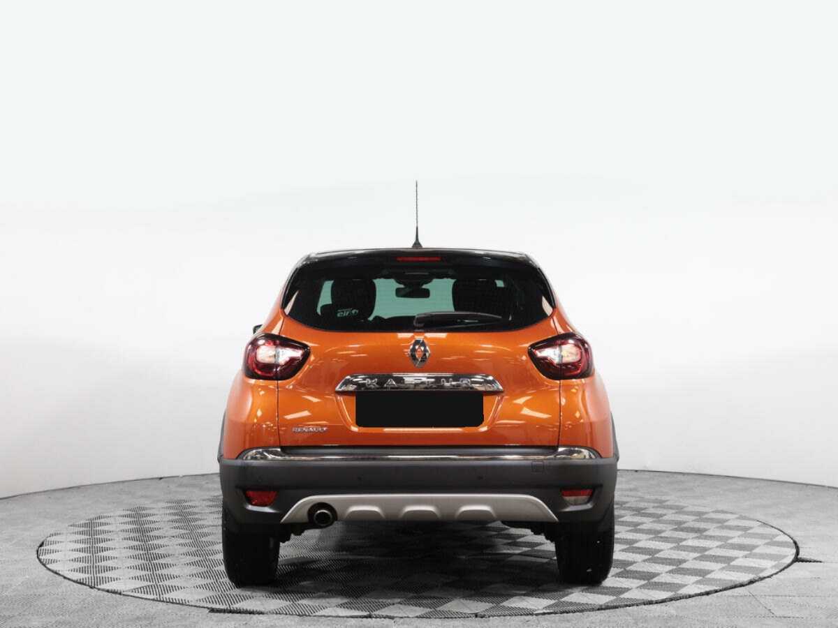 Renault Kaptur с пробегом — 2018 год. Фото: #4