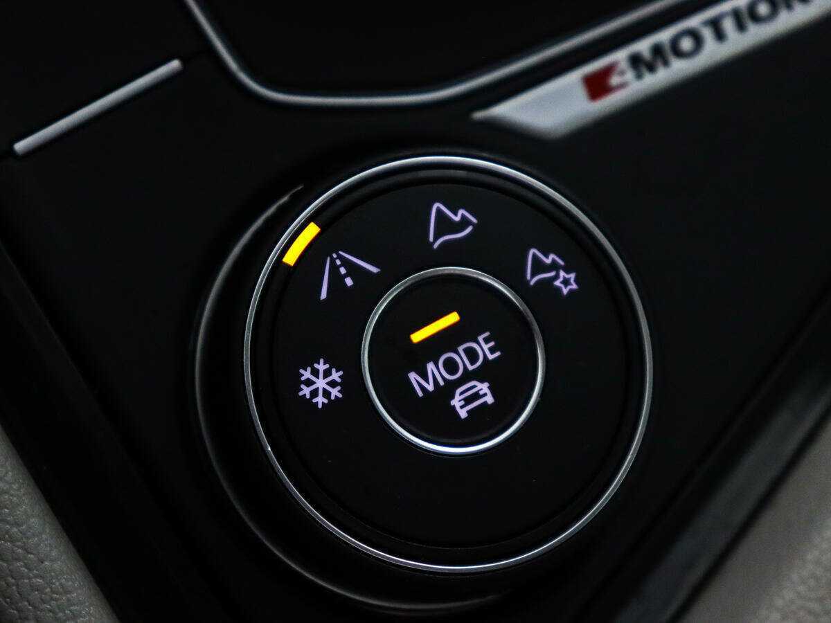 Volkswagen Tiguan с пробегом — 2018 год. Фото: #16