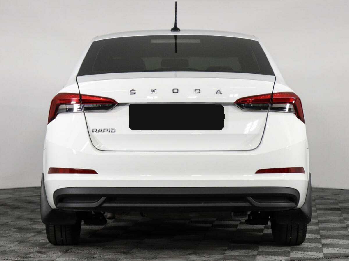Skoda Rapid с пробегом — 2021 год. Фото: #5