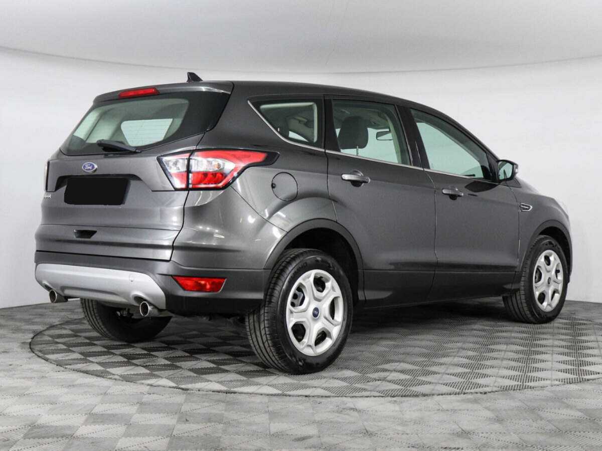 Ford Kuga с пробегом — 2017 год. Фото: #4