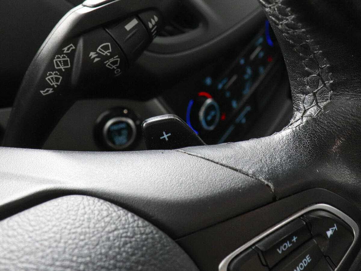 Ford Kuga с пробегом — 2017 год. Фото: #12