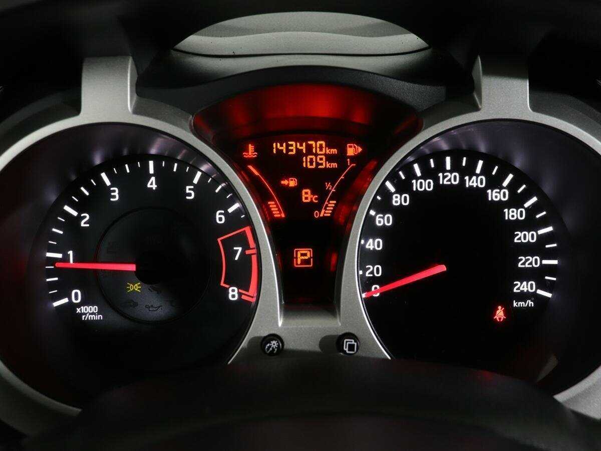 Nissan Juke с пробегом — 2013 год. Фото: #10