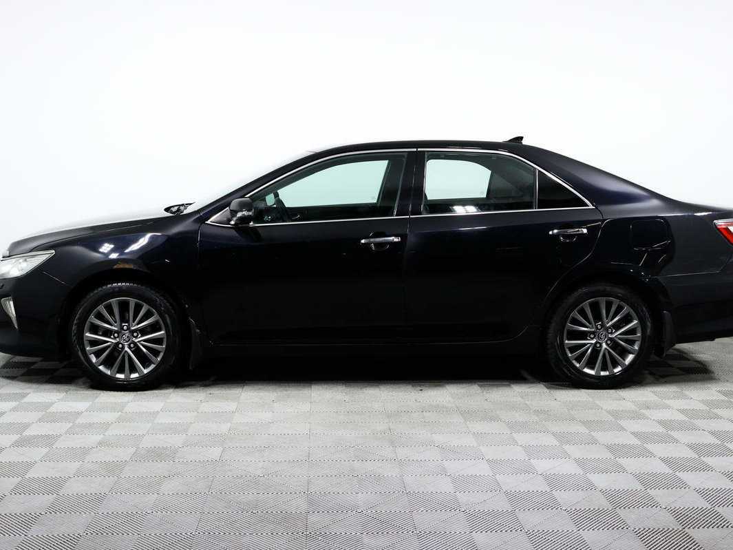 Toyota Camry с пробегом — 2015 год. Фото: #7