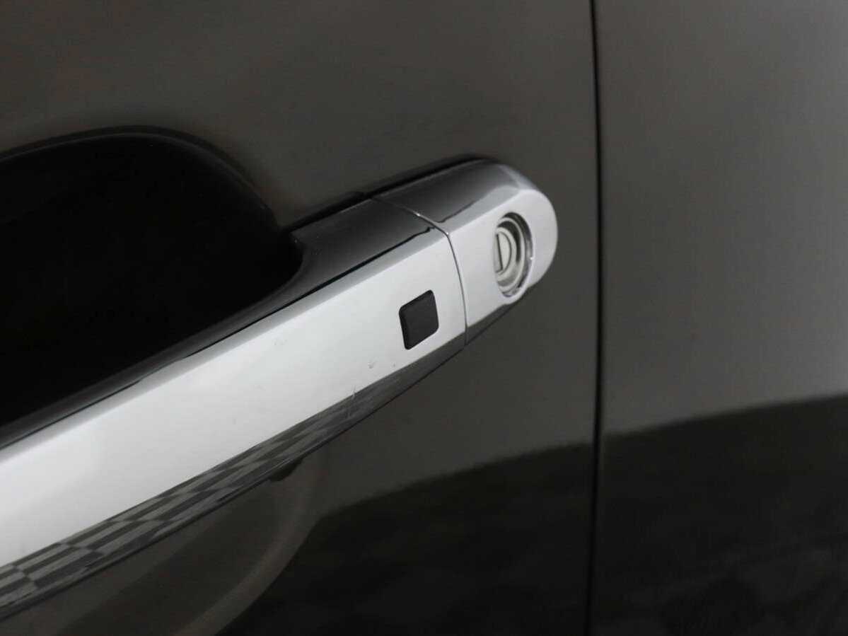 Kia Sorento с пробегом — 2019 год. Фото: #13