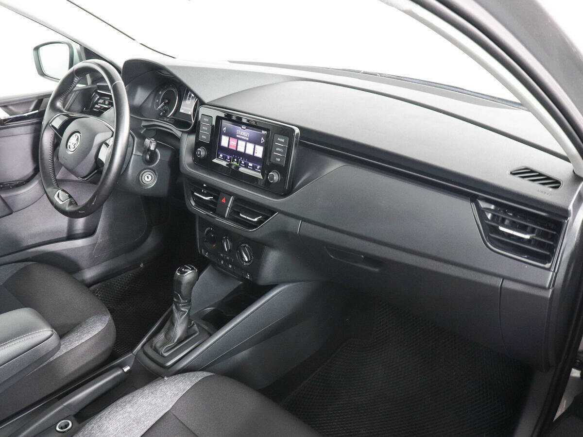 Skoda Rapid с пробегом — 2020 год. Фото: #9